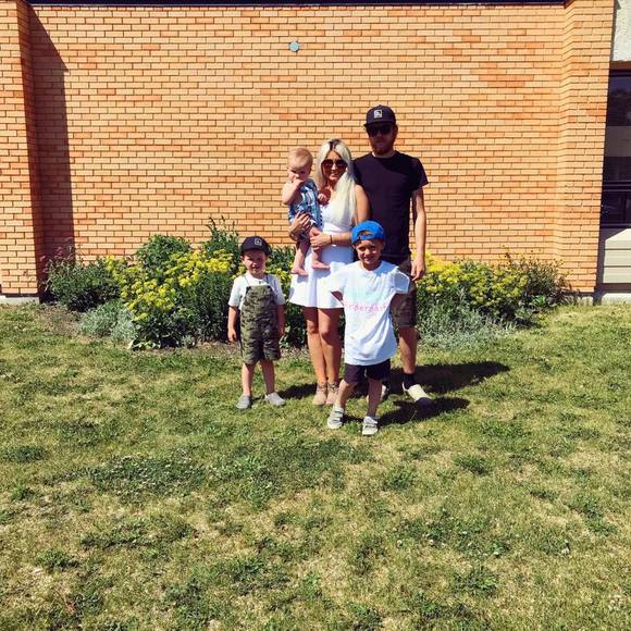 Meet your Posher, Amanda l - Picture 1 of 1